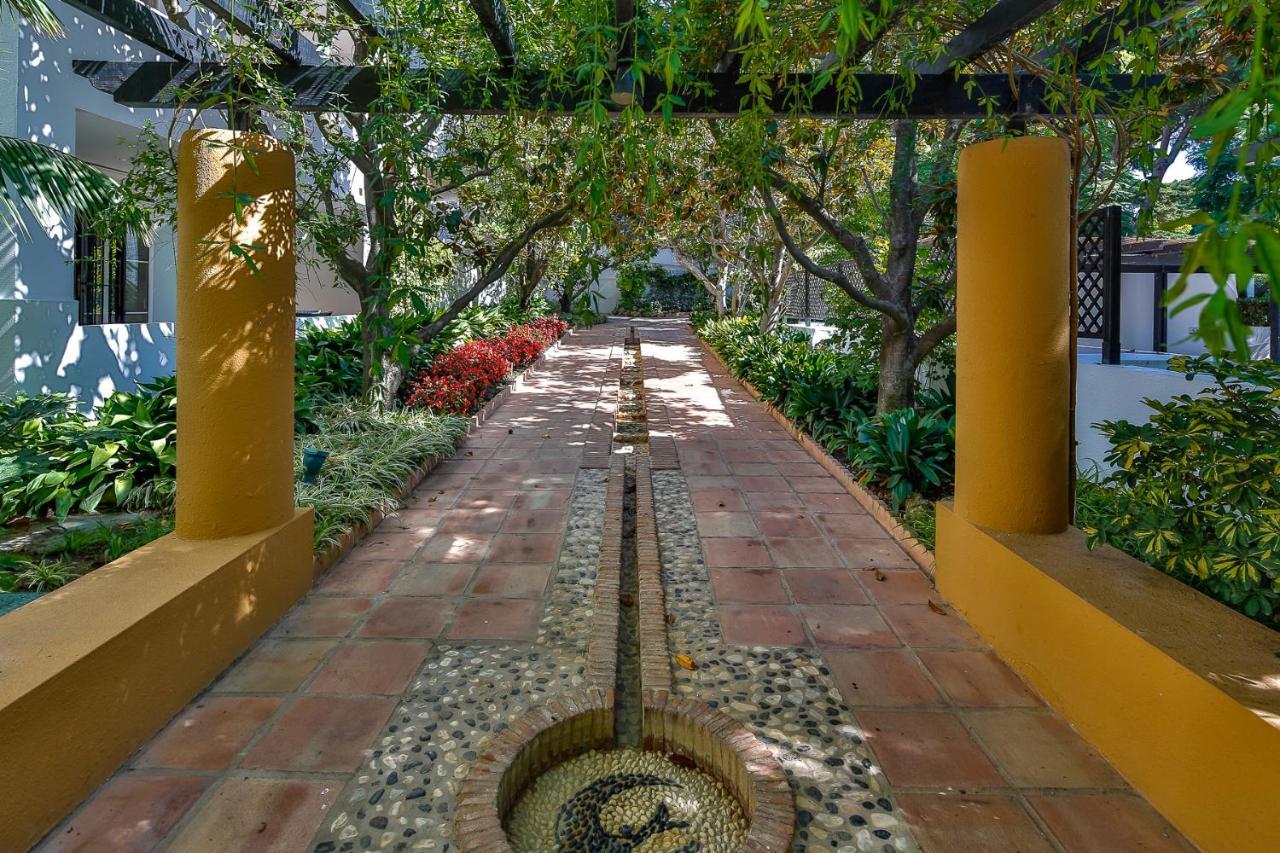 Jardines Las Golondrinas Apartments Elviria Marbellac Extérieur photo